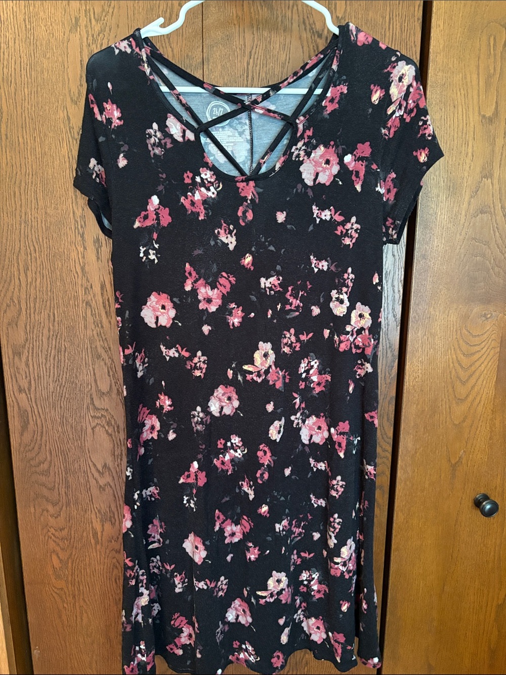 🩷MAURICES 24/7 short sleeved stretchy, comfy dress Size Small